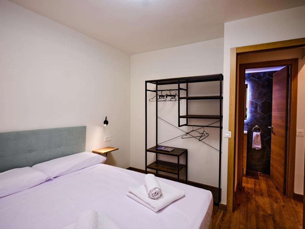 Leo Home- Bright & Centric 3 Bedrooms Apartment With Private Parking Included Málaga Eksteriør bilde