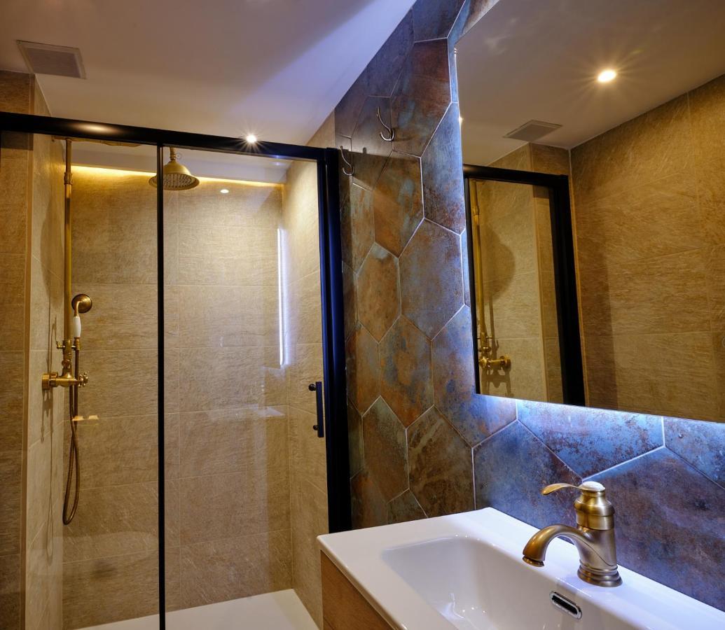 Leo Home- Bright & Centric 3 Bedrooms Apartment With Private Parking Included Málaga Eksteriør bilde